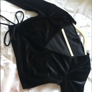 Mid long sleeved crop top shirt